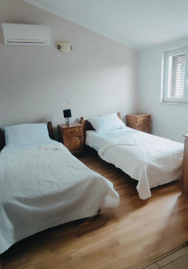 Laco De Pelagius Rooms Novigrad  Exterior photo