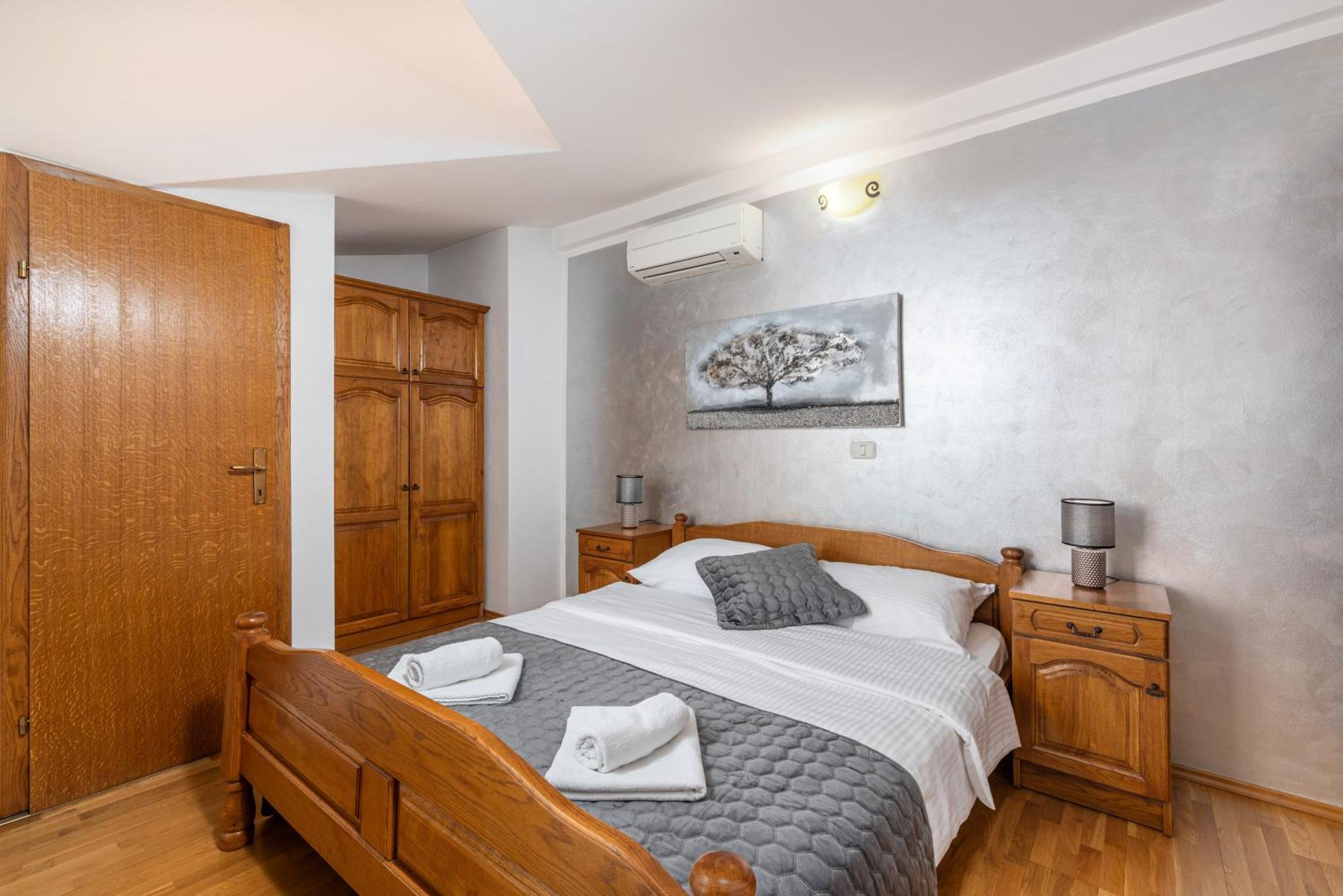 Laco De Pelagius Rooms Novigrad  Exterior photo